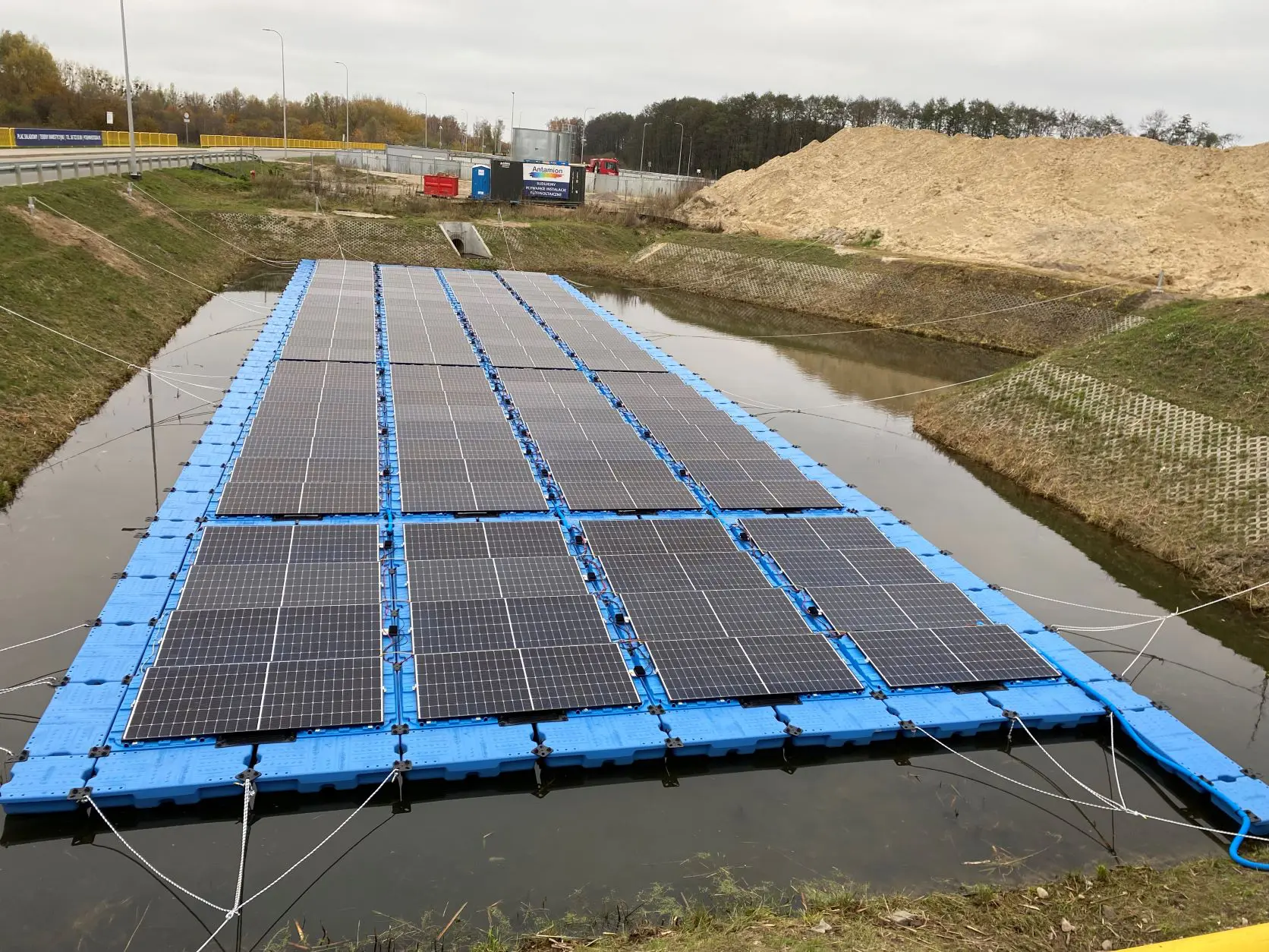 Planta fotovoltaica flotante en Gdansk